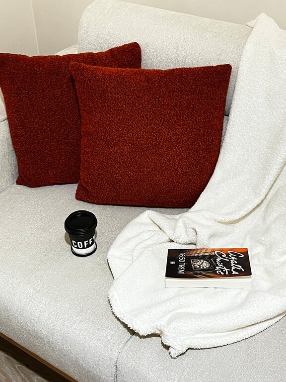 Cozy Evenings Without Screens: Simple Ideas to Unwind